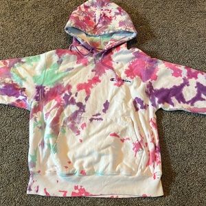 Medium Champion tie dyed sweater
